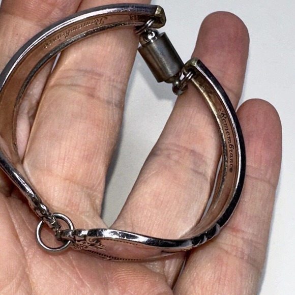 Flatware Remembrance Bracelet Magnet Clasp Rogers Silverplate Flower 7" - Picture 3 of 9